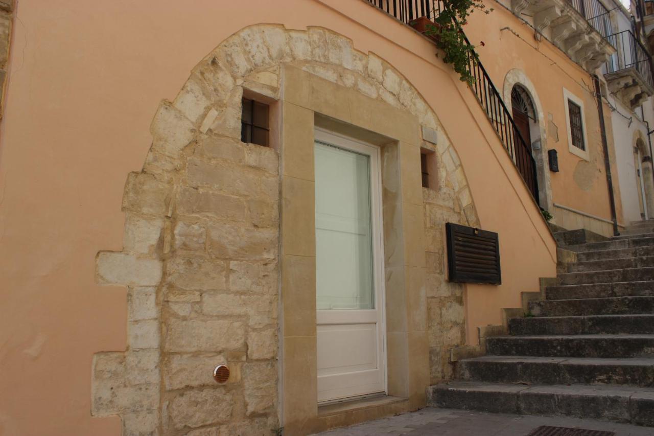 Baroni Giampiccolo Suite Ragusa Kültér fotó